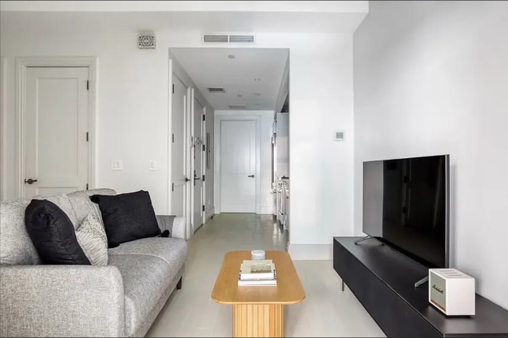43 West 27th Street 2F Flatiron District New York NY 10001
