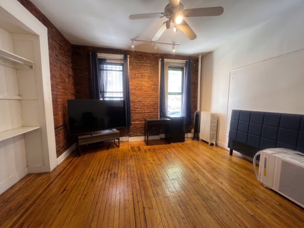 414 West 121st Street 2 Morningside Heights New York NY 10027