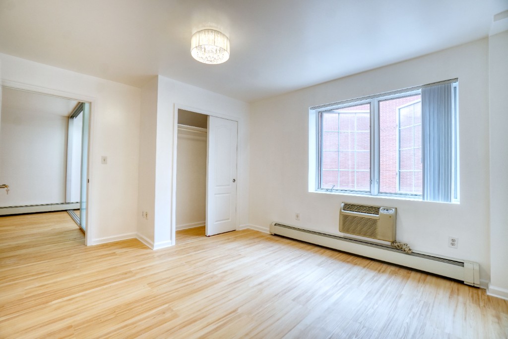 32-86 41st Street 3D Long Island City Queens NY 11103