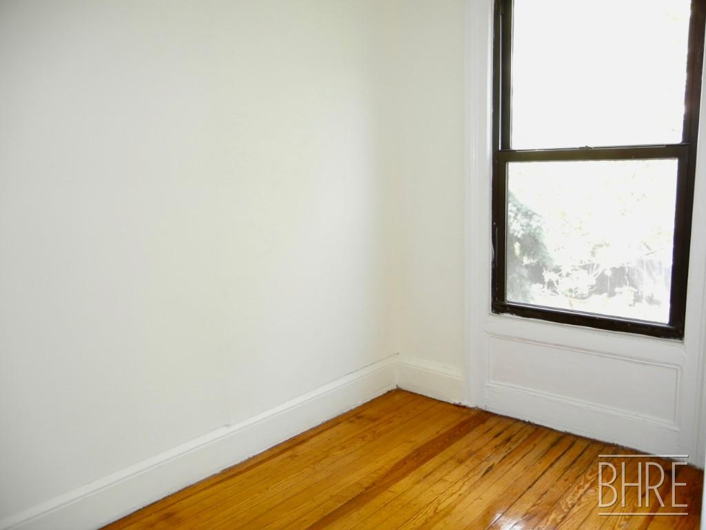 344 Dean Street, #3