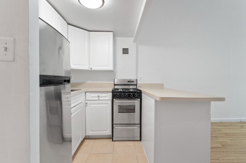 0.0 bed apartment at 210 East 22nd Street, Gramercy Park