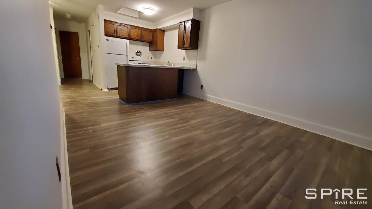 4212 Herkimer Place Woodlawn Bronx Ny 10470 David Francis New York