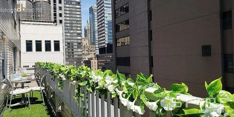153 East 57th Street Midtown East New York NY 10022