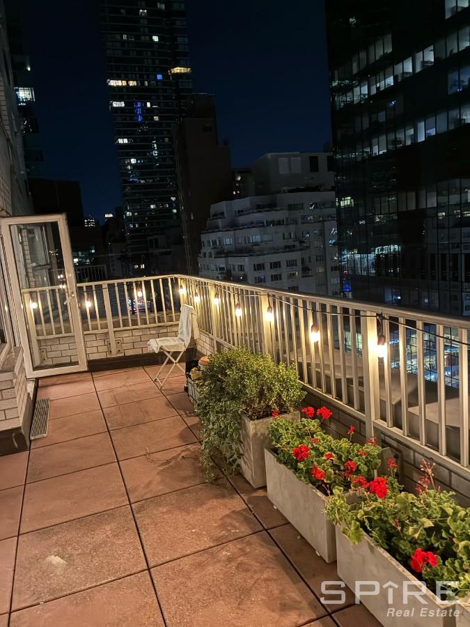 153 East 57th Street Midtown East New York NY 10022