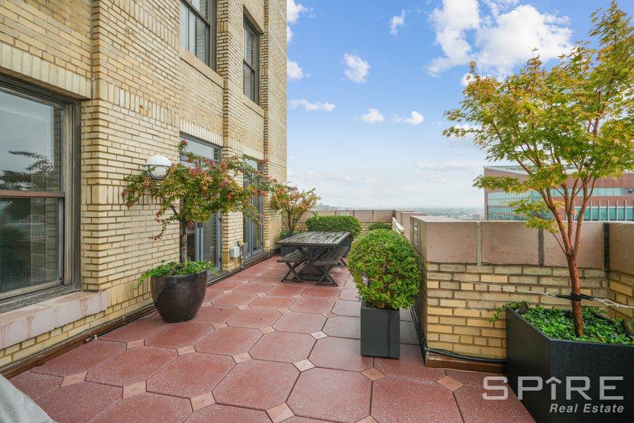 1 Hanson Place 9D Fort Greene Brooklyn NY 11217