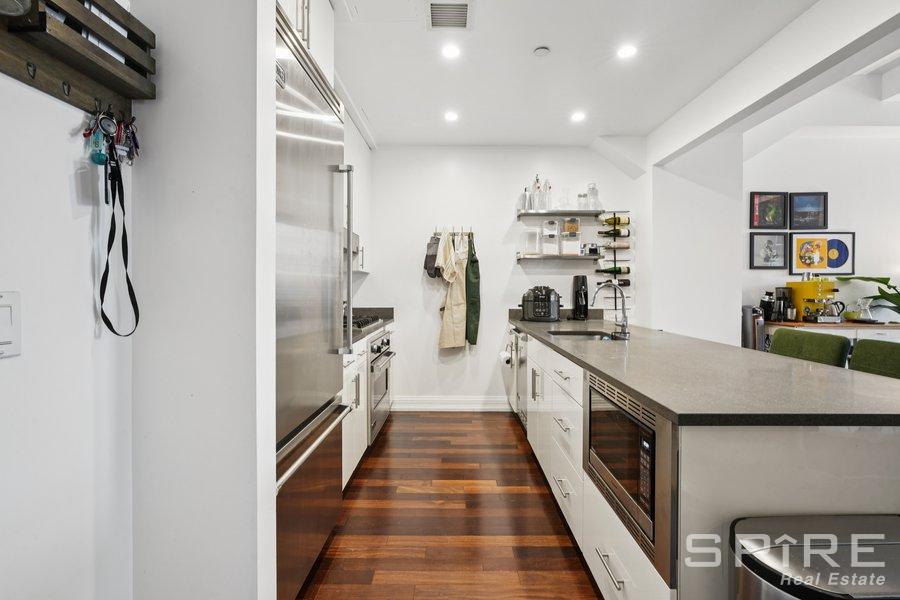 1 Hanson Place 9D Fort Greene Brooklyn NY 11217