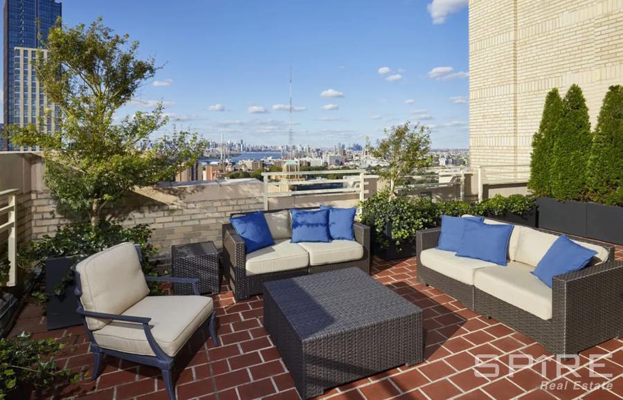 1 Hanson Place 9D Fort Greene Brooklyn NY 11217