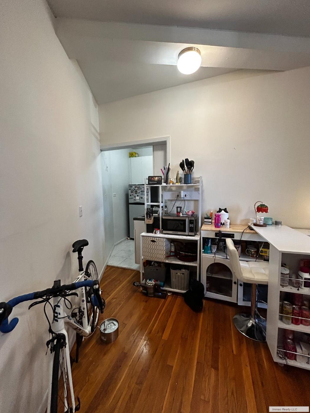 2020 Broadway Lincoln Square New York NY 10023