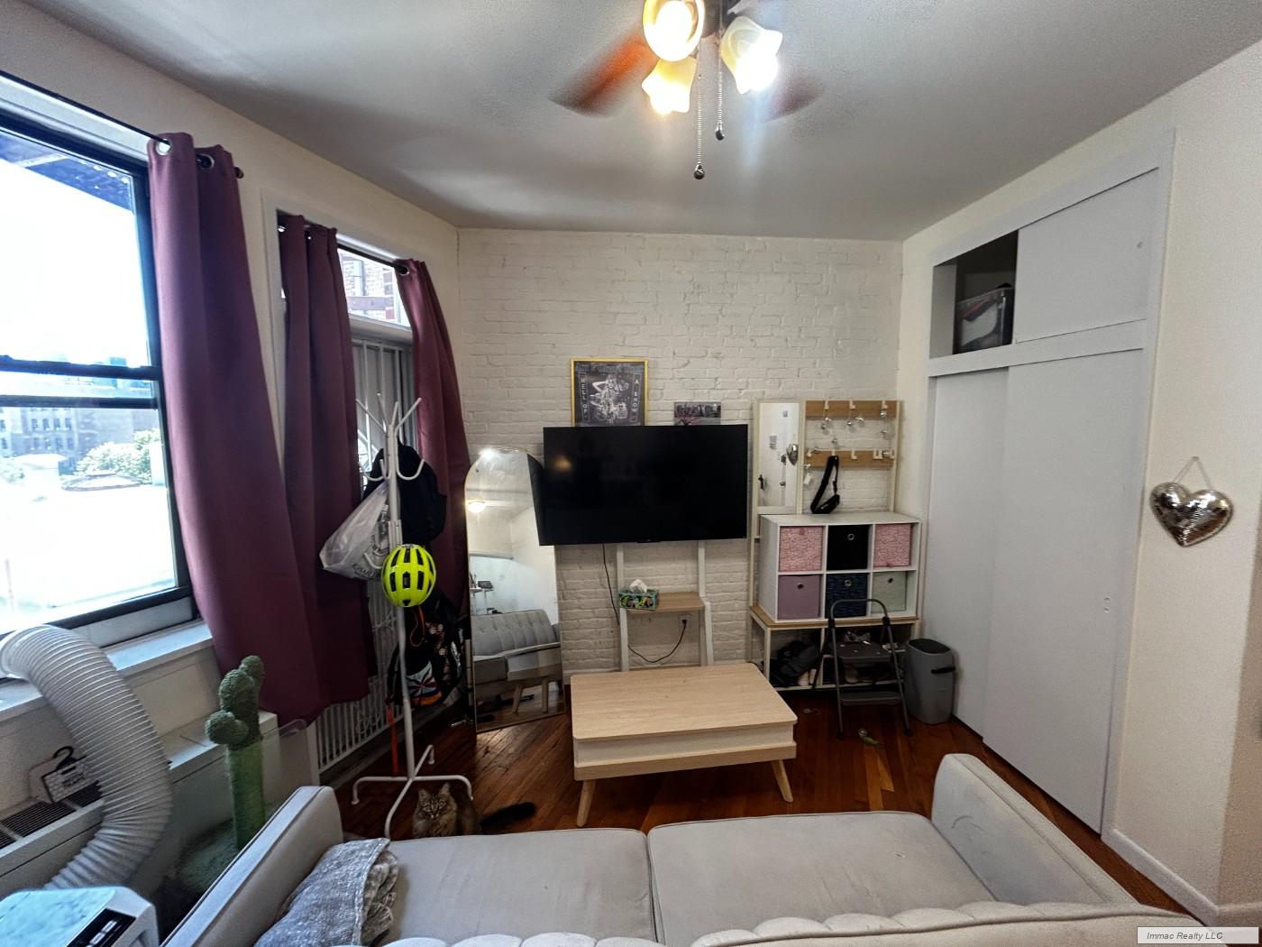 2020 Broadway Lincoln Square New York NY 10023