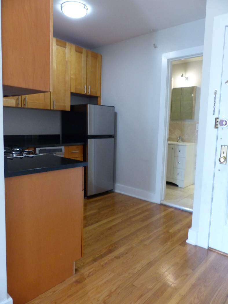 59 West 8th Street 5D Greenwich Village New York NY 10011