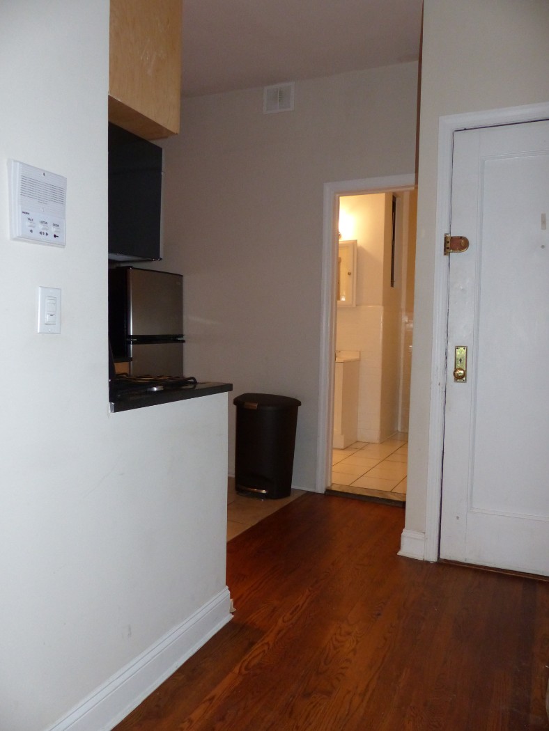 59 West 8th Street 5D Greenwich Village New York NY 10011