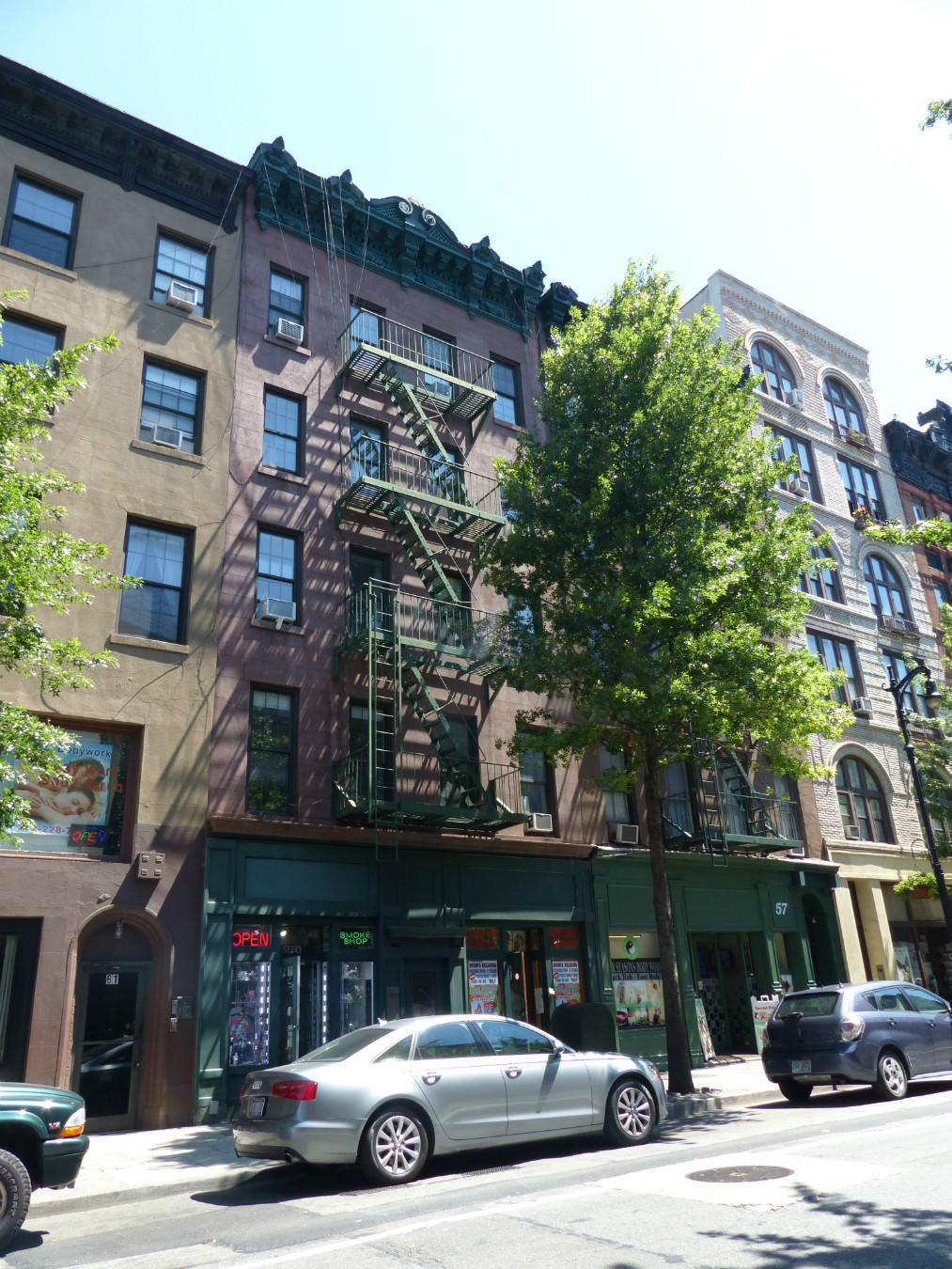 59 West 8th Street 5D Greenwich Village New York NY 10011