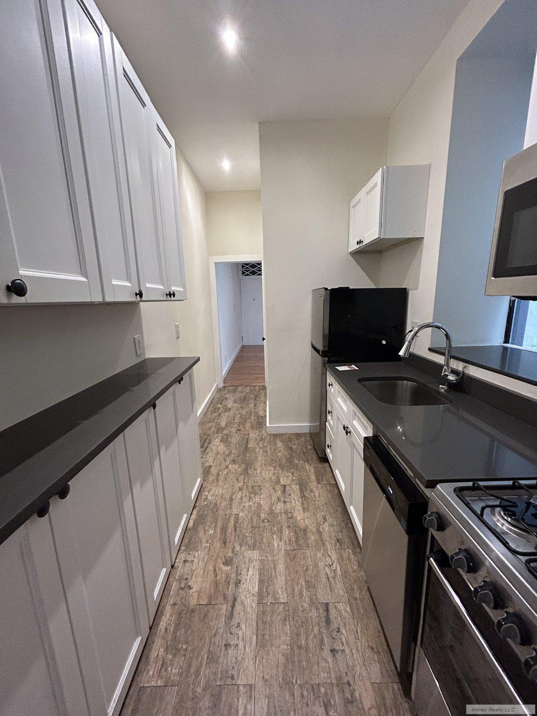 419 West 44th Street Clinton New York NY 10036