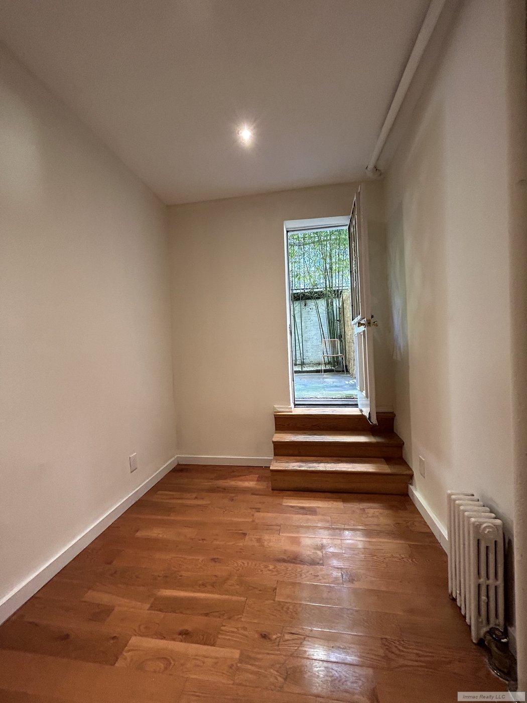 419 West 44th Street Clinton New York NY 10036