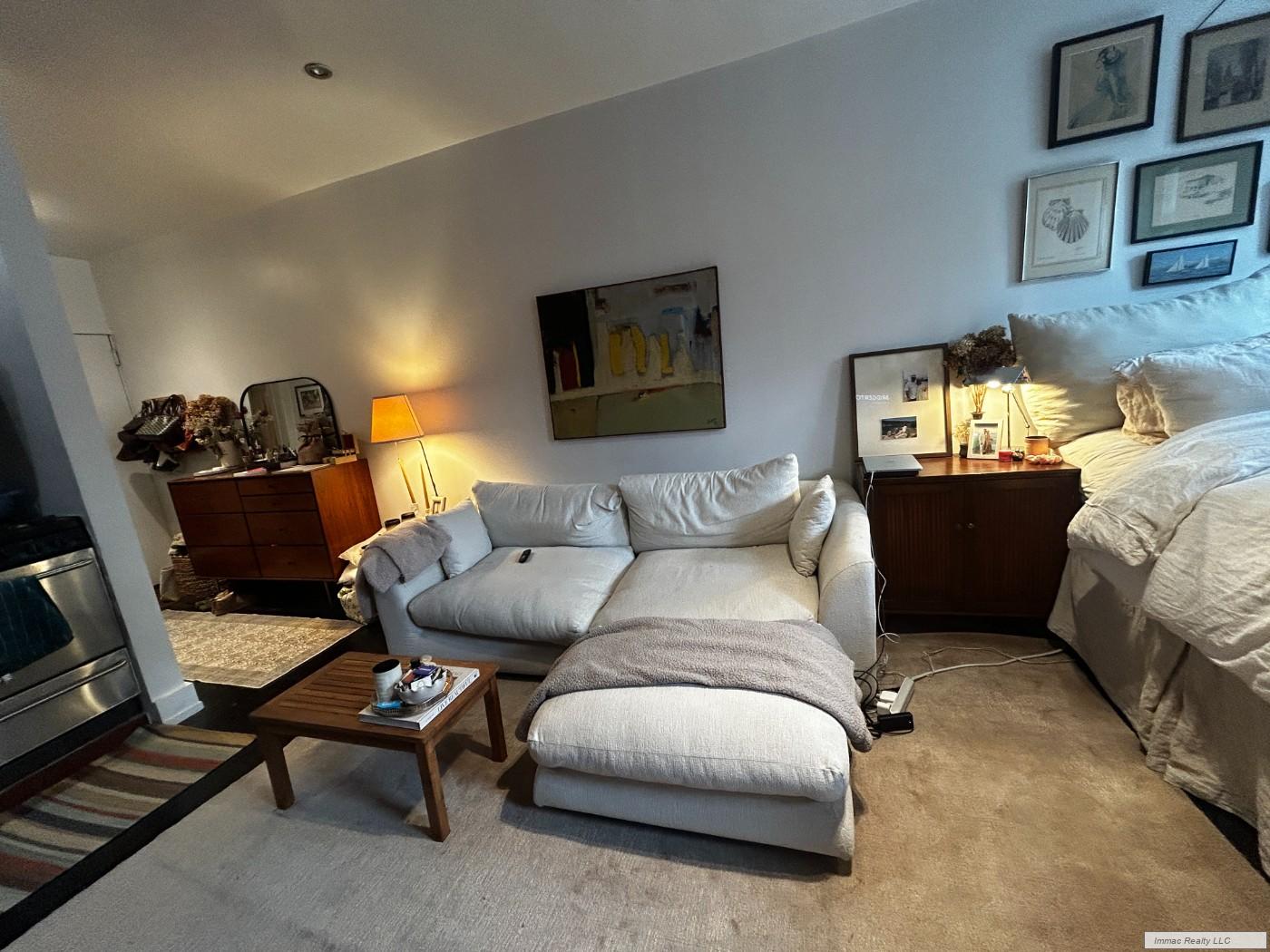 59 West 8th Street 4B Greenwich Village New York NY 10011