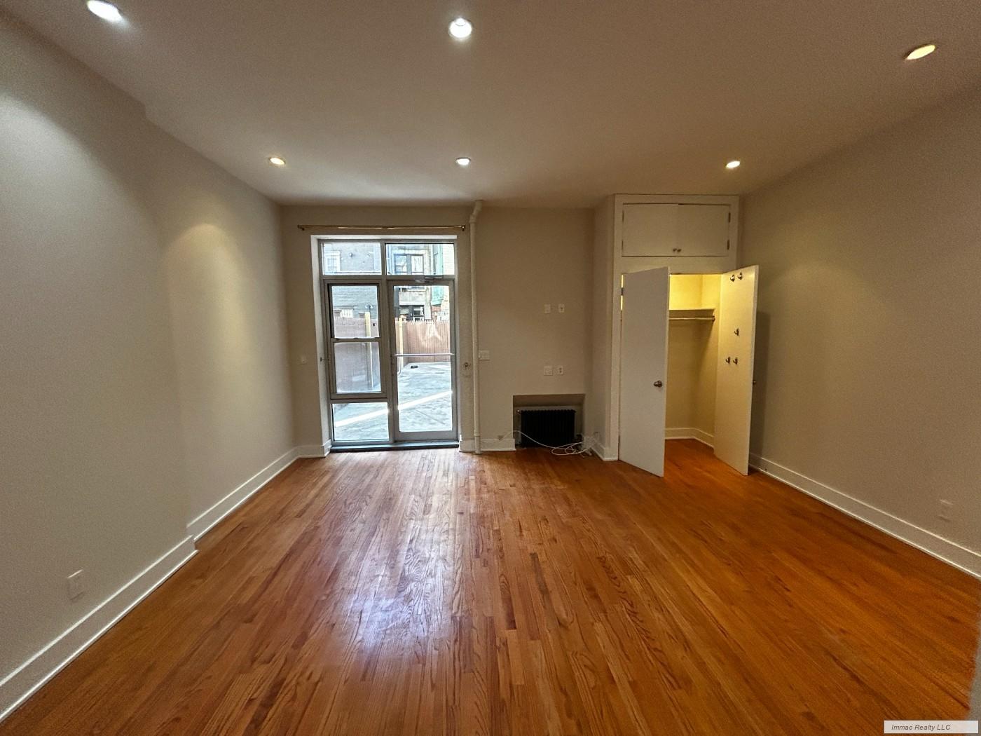 318 West 106th Street 1ER Upper West Side New York NY 10025