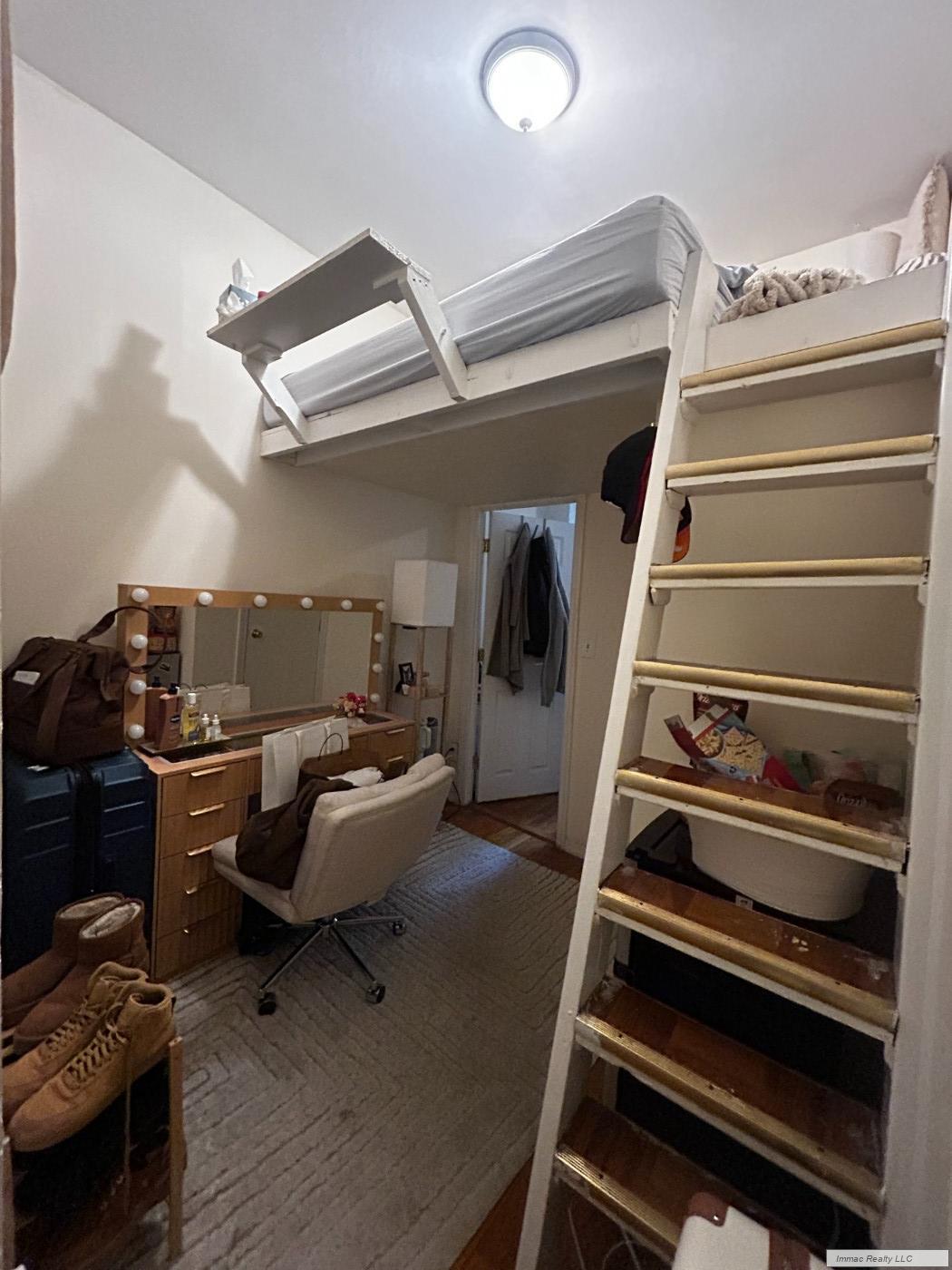 419 West 44th Street 2W Clinton New York NY 10036