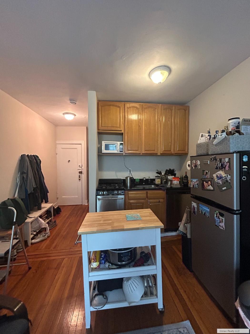 59 West 8th Street 3C Greenwich Village New York NY 10011