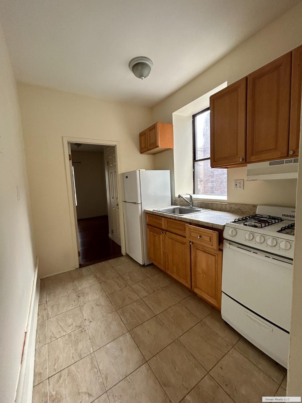 419 West 44th Street Clinton New York NY 10036
