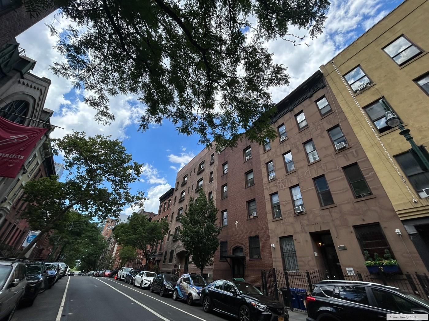 419 West 44th Street Clinton New York NY 10036