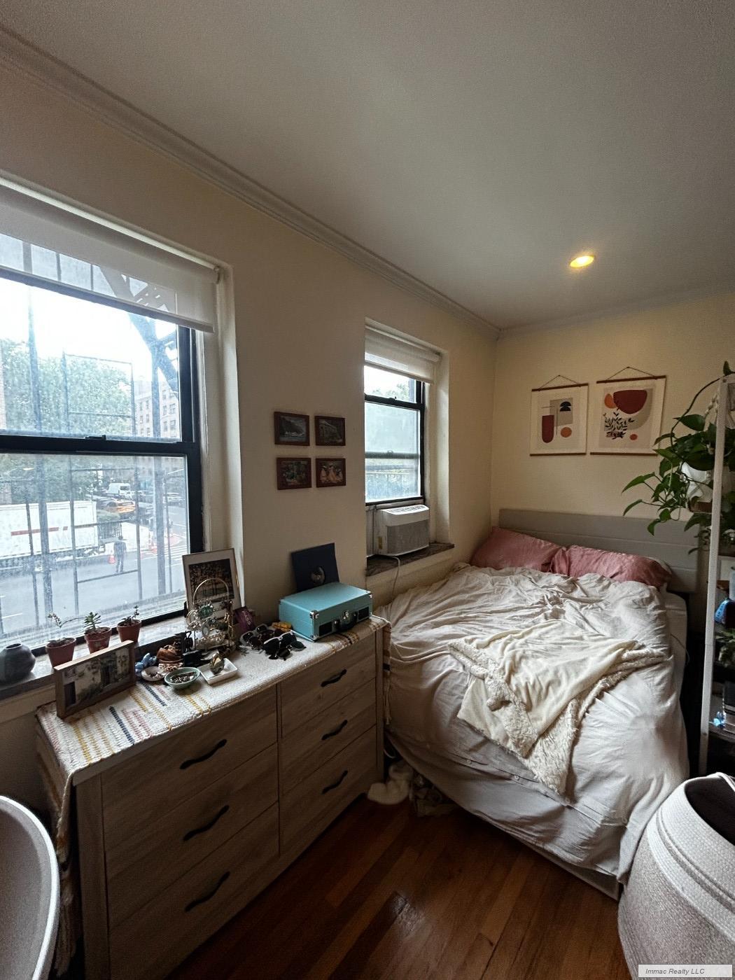 364 West 19th Street 1A Chelsea New York NY 10011