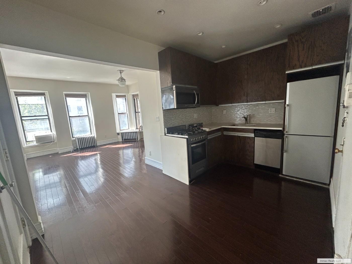 560 West End Avenue Upper West Side New York NY 10024