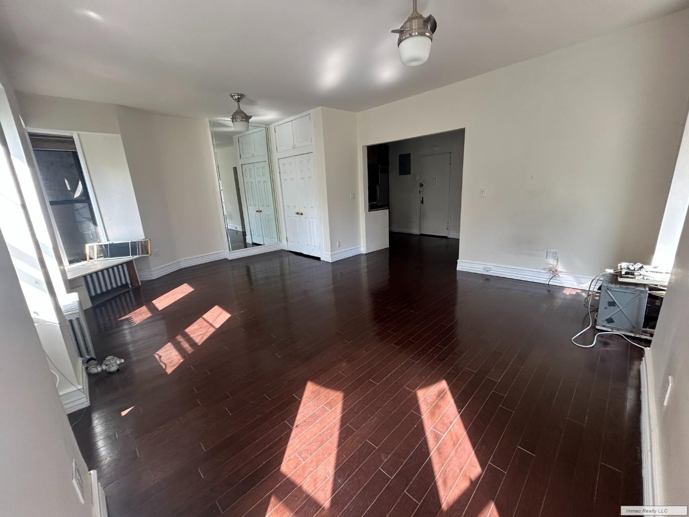 560 West End Avenue Upper West Side New York NY 10024
