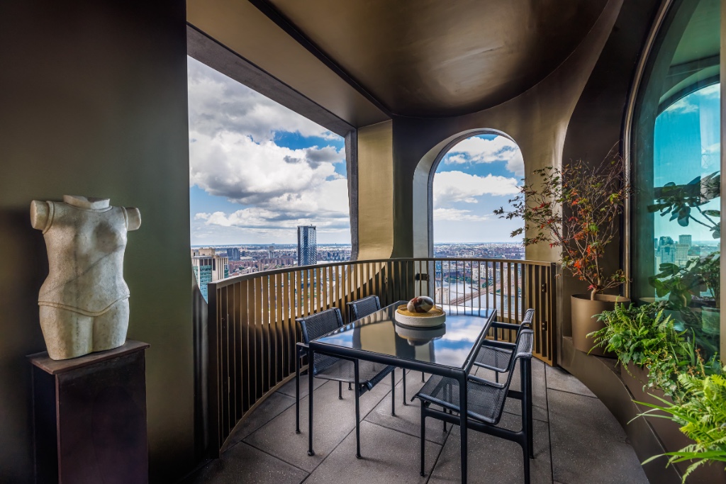 130 William Street L56B Seaport District New York NY 10038