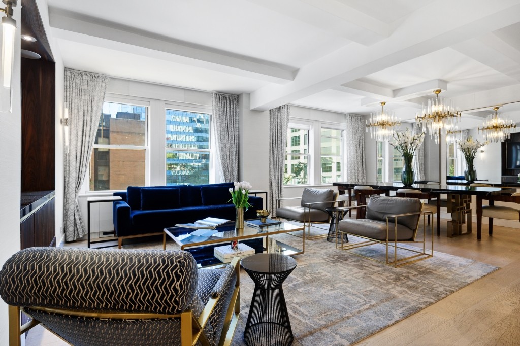 433 West 34th Street Clinton New York NY 10001