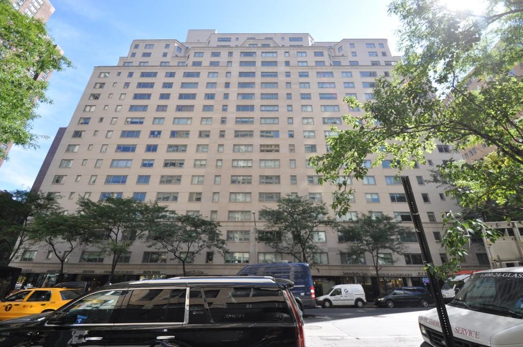 3 Bedroom Rental – 200 EAST 71ST STREET, #19C