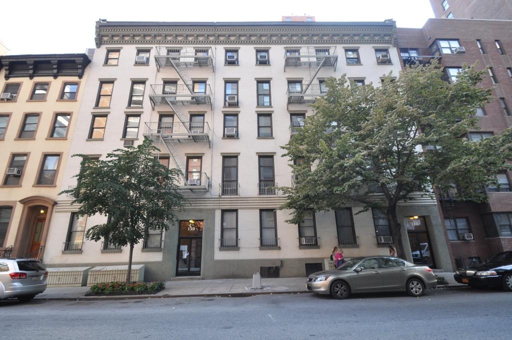 2 Bedroom Rental – 130 EAST 24TH STREET, #5A