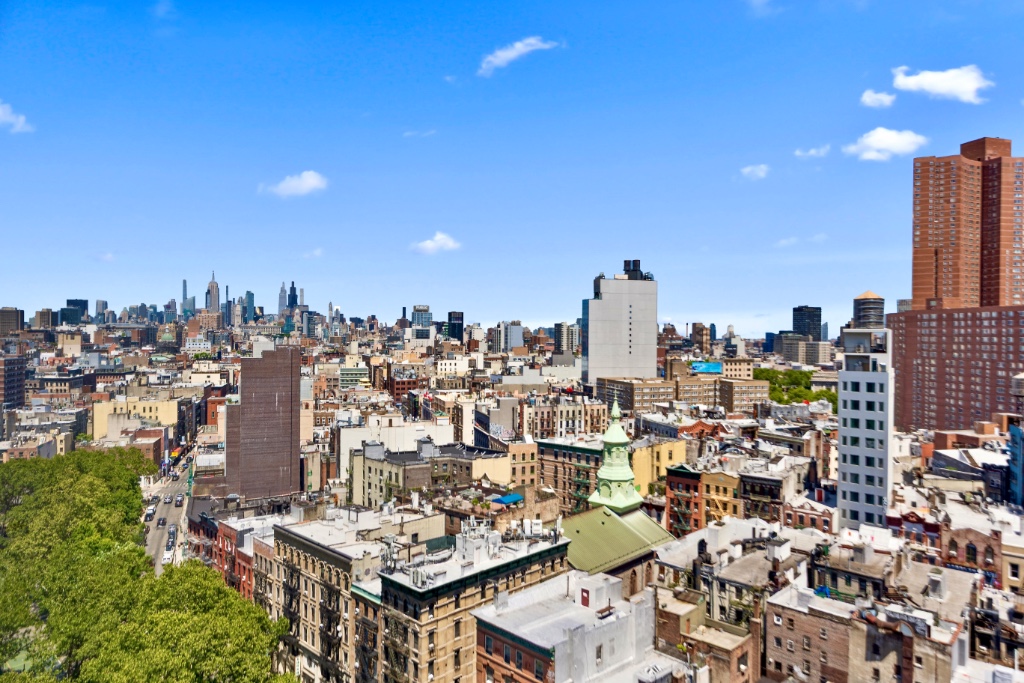 170 Park Row 18B Chinatown New York NY 10038