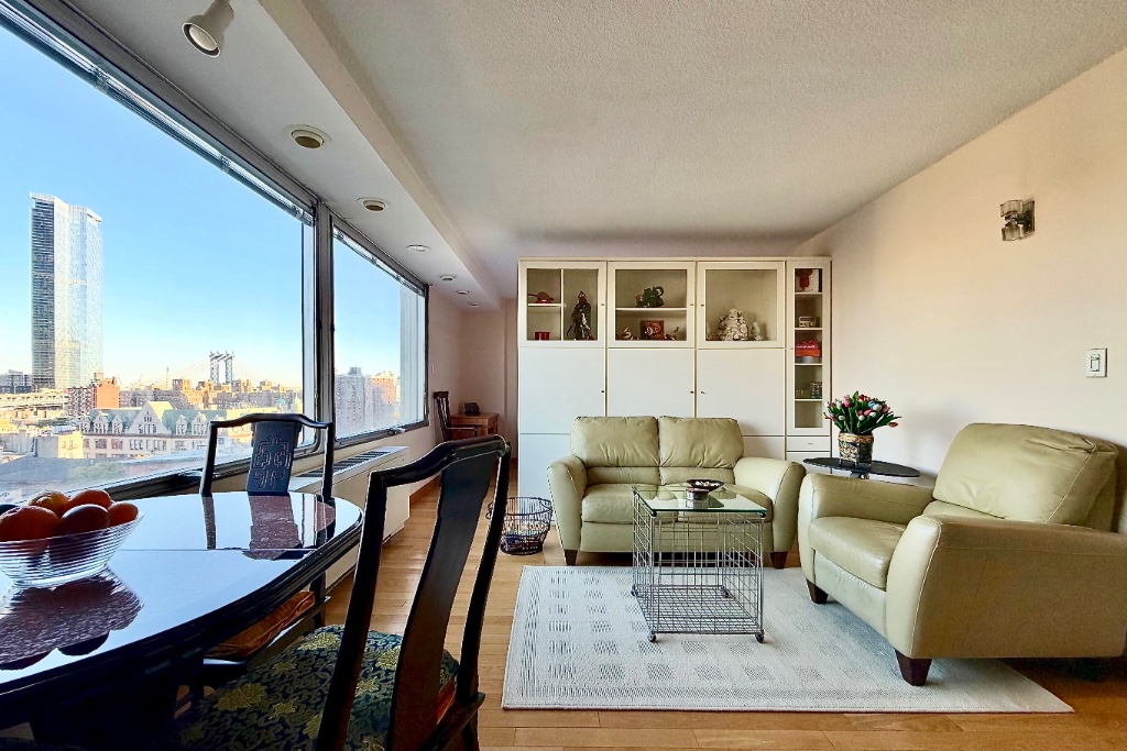 180 Park Row 13E Chinatown New York NY 10038