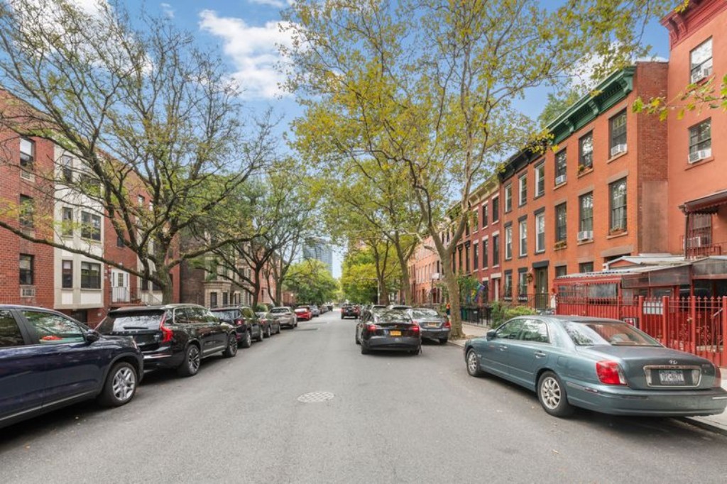 392 Adelphi Street Fort Greene Brooklyn NY 11238