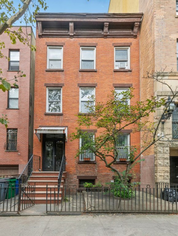 392 Adelphi Street Fort Greene Brooklyn NY 11238