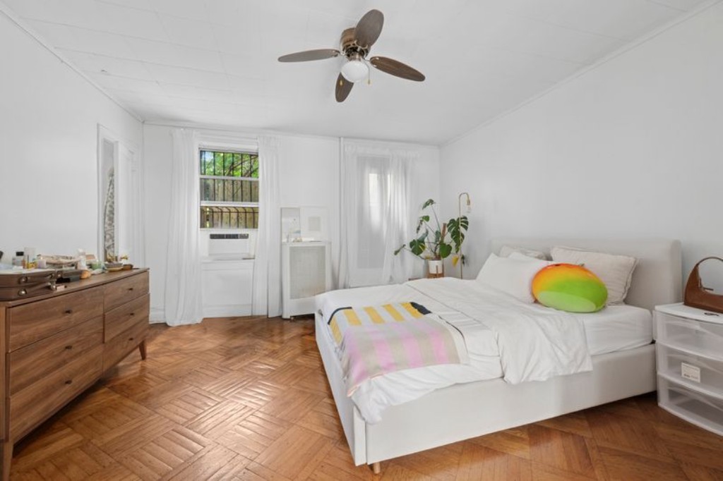 392 Adelphi Street Fort Greene Brooklyn NY 11238