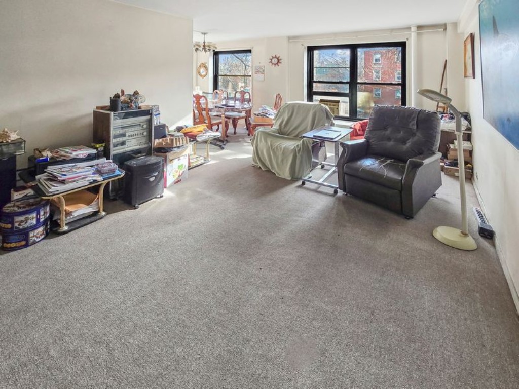 210 Clinton Avenue 4H Clinton Hill Brooklyn NY 11205