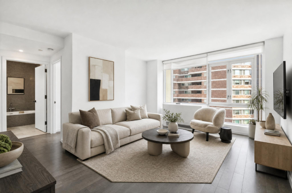 385 First Avenue Gramercy Park New York NY 10010