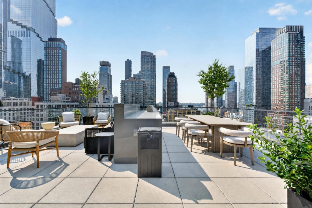 499 Ninth Avenue 5G-N Clinton New York NY 10018