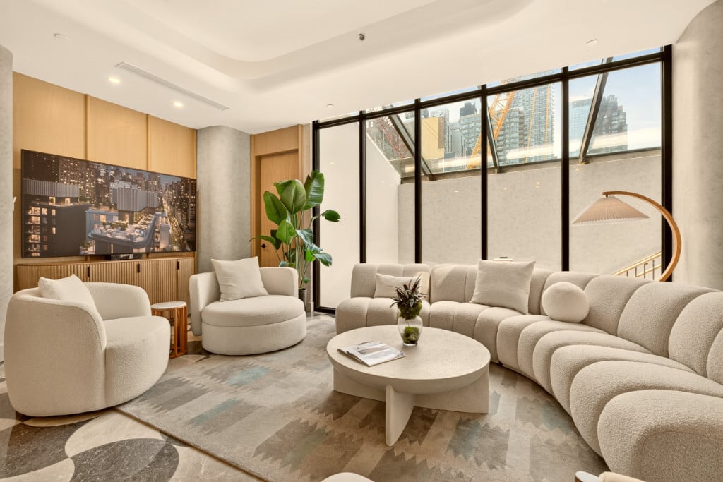 499 Ninth Avenue 5G-N Clinton New York NY 10018