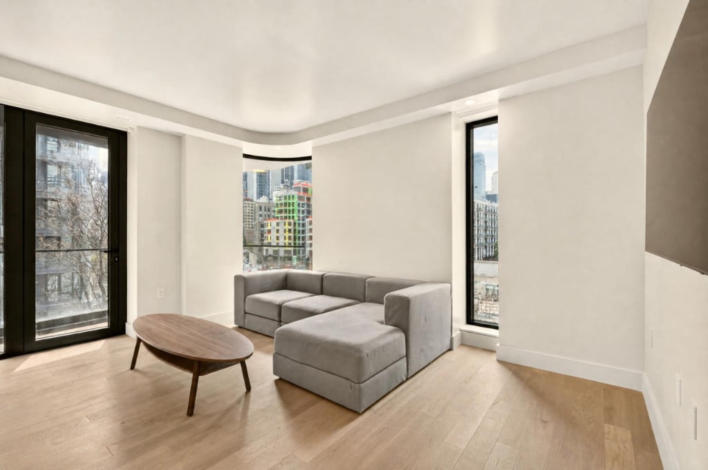 499 Ninth Avenue 5G-N Clinton New York NY 10018