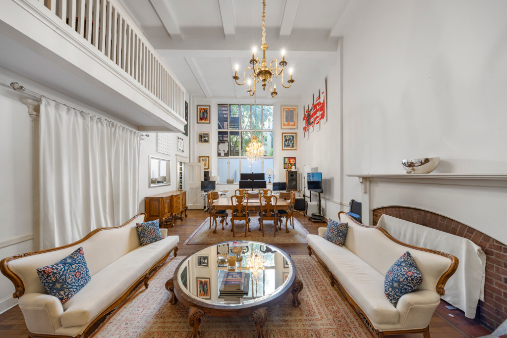 15 West 67th Street 1ME Lincoln Square New York NY 10023