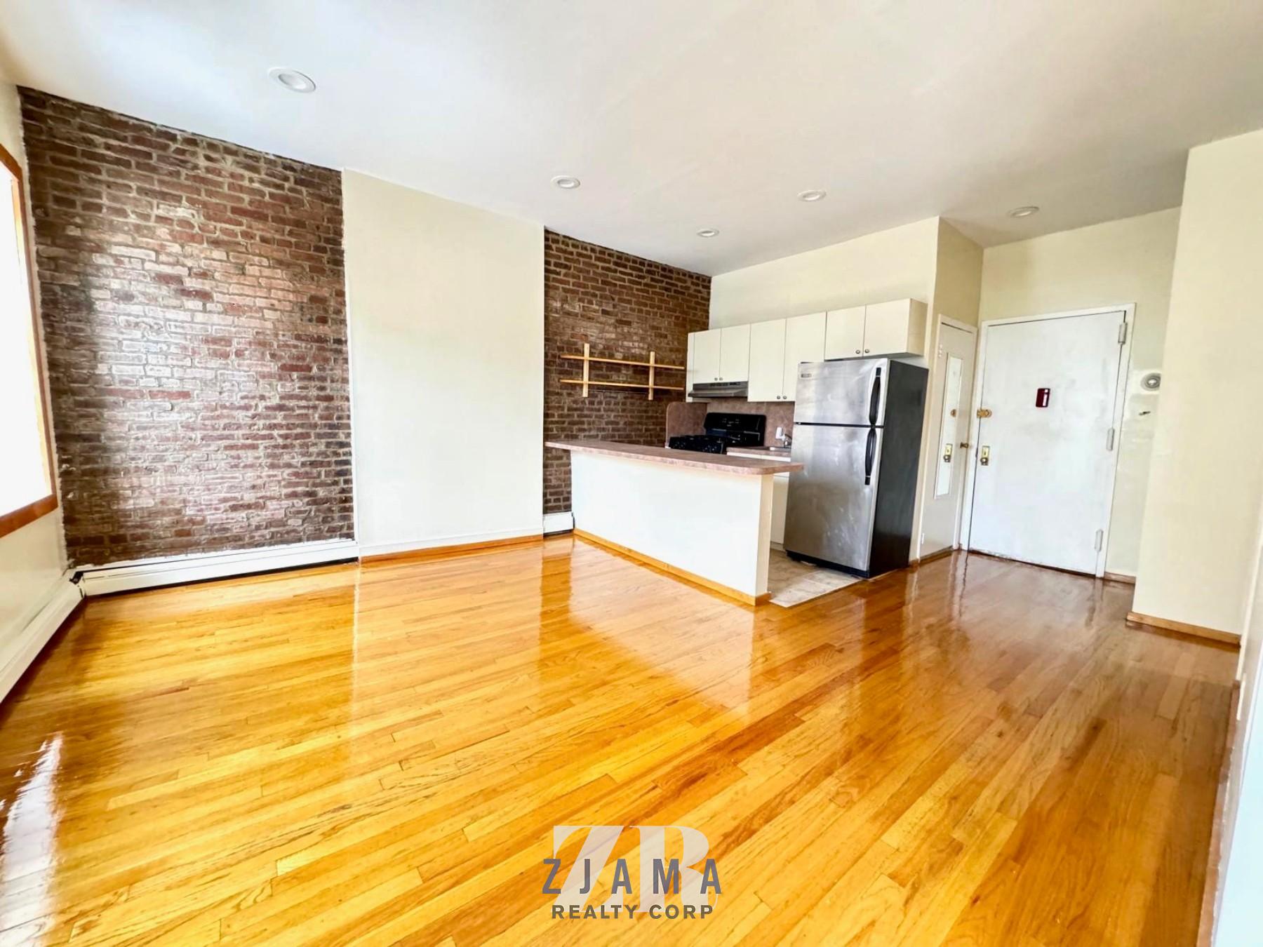 545 Fifth Avenue, Brooklyn, NY - 3,750 USD/ month