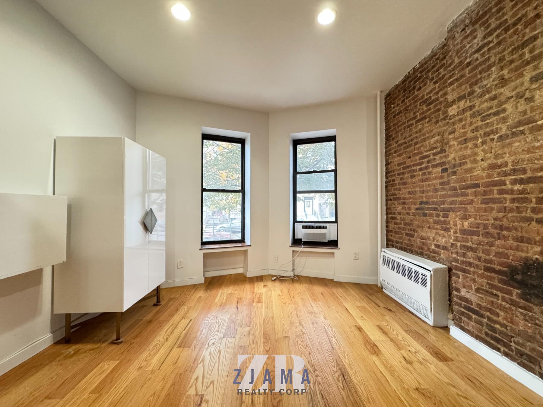 1486 Bedford Avenue, Brooklyn, NY - 2,750 USD/ month