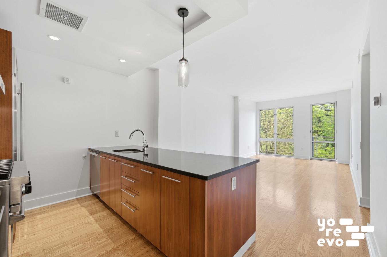 415 Leonard Street 3C Williamsburg Brooklyn NY 11222