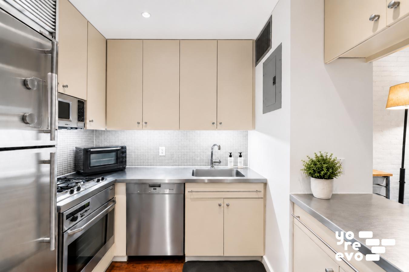 400 West 23rd Street 4M Chelsea New York NY 10011