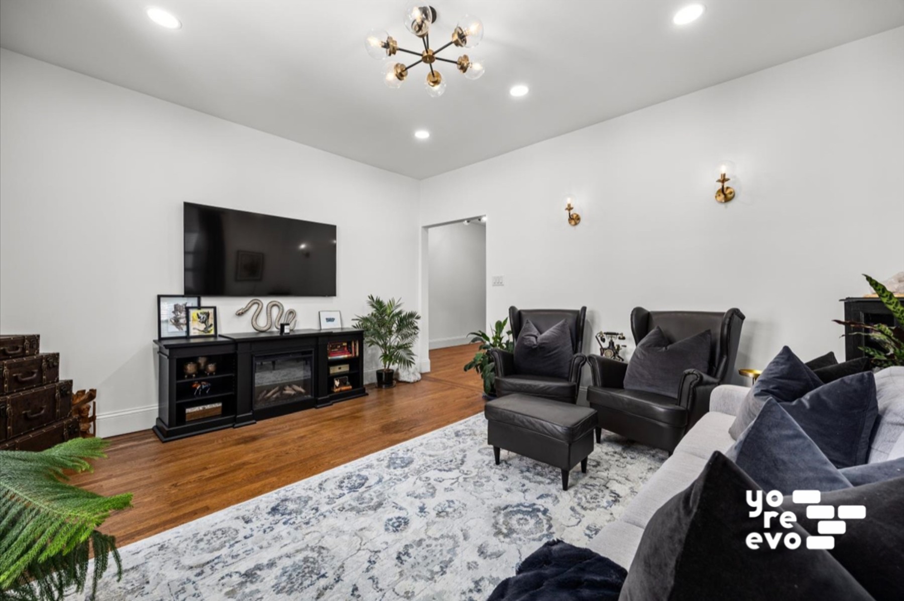 83-84 116th Street 4A Kew Gardens Queens NY 11418