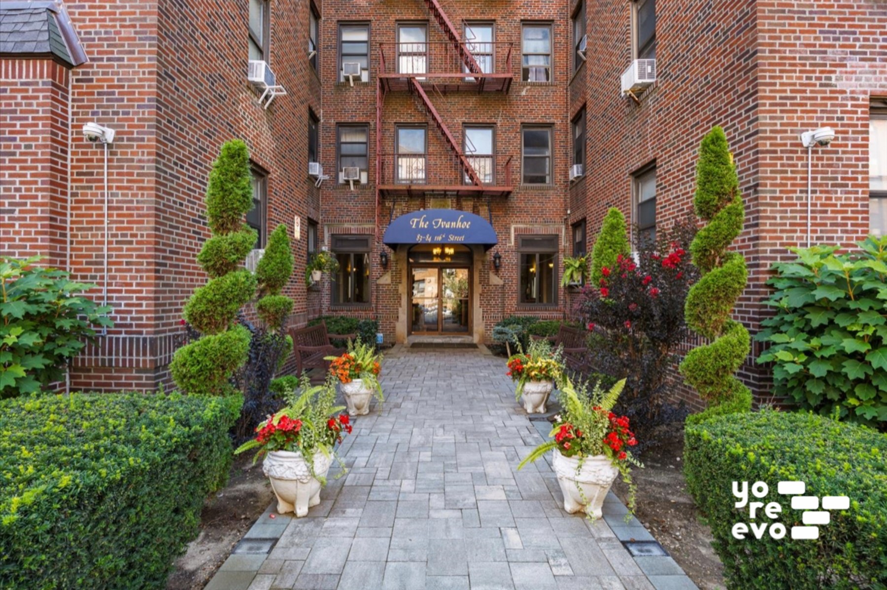 83-84 116th Street 4A Kew Gardens Queens NY 11418