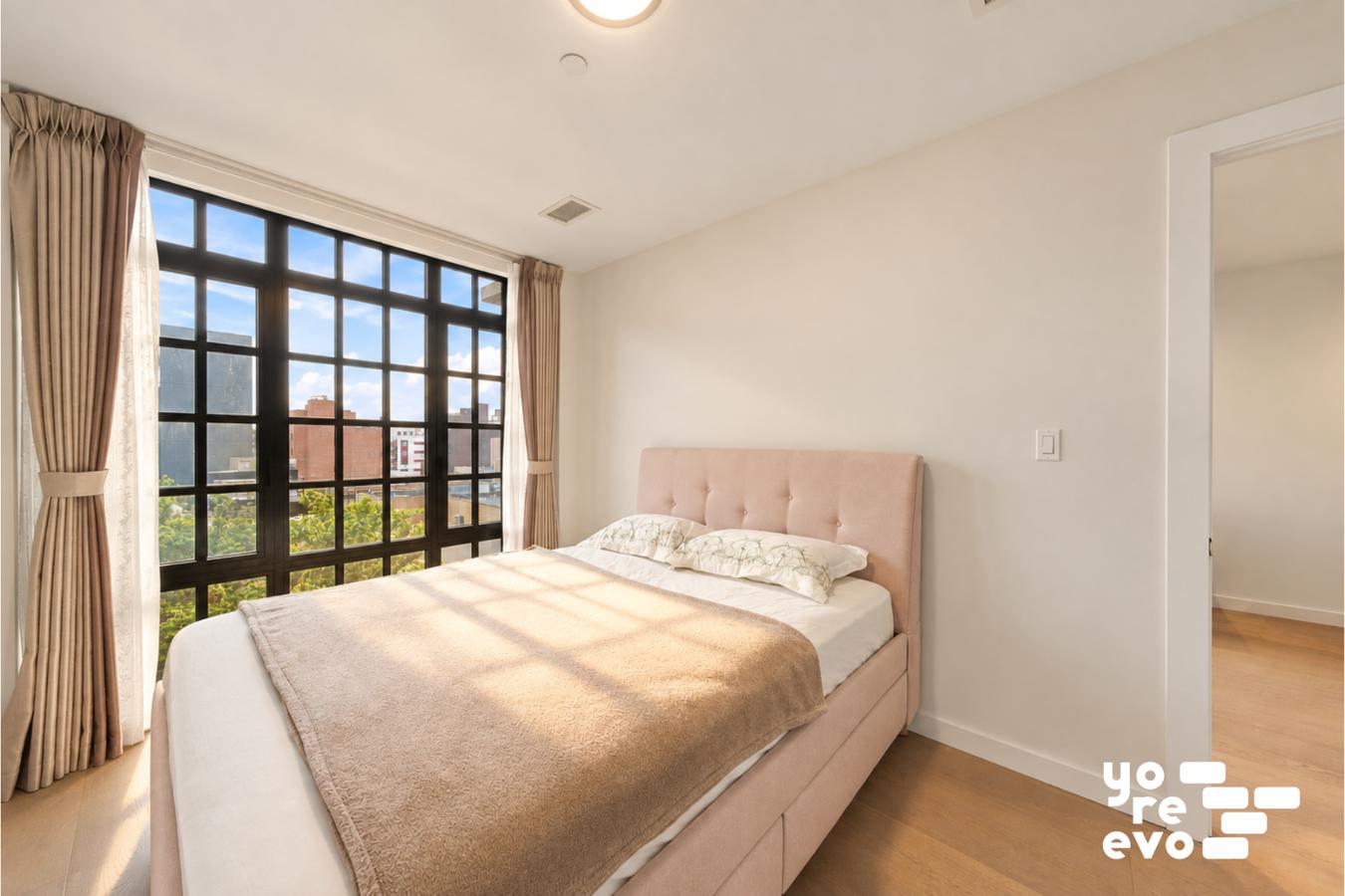 37-28 30th Street 5D Sunnyside Queens NY 11101