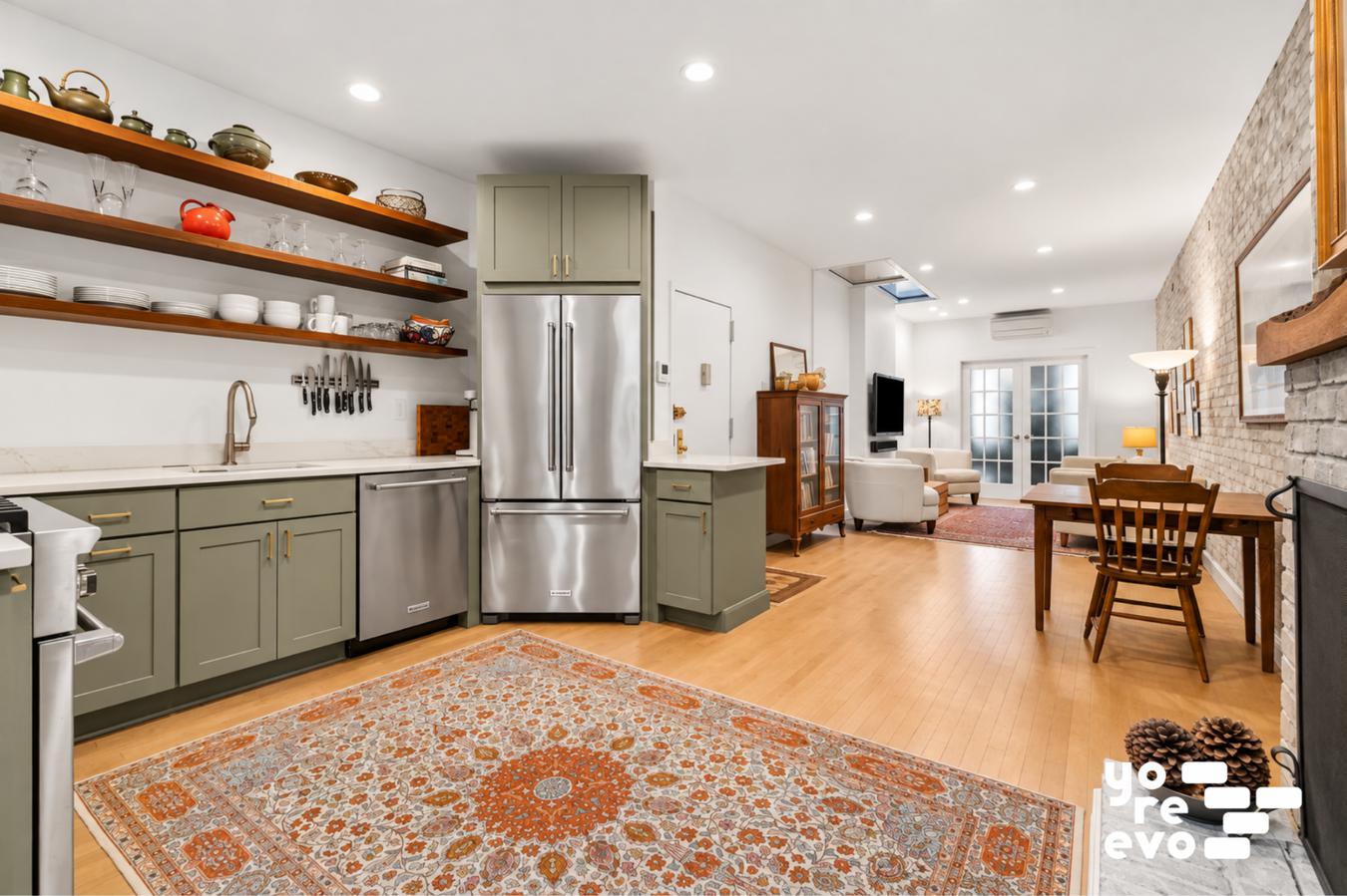 172 East 90th Street 4E Carnegie Hill New York NY 10128